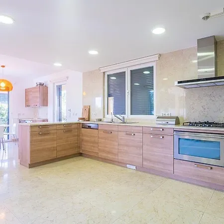 فيلة Crisante - Luxury 4 Bedroom In - Private Pool And Games كاسكايس