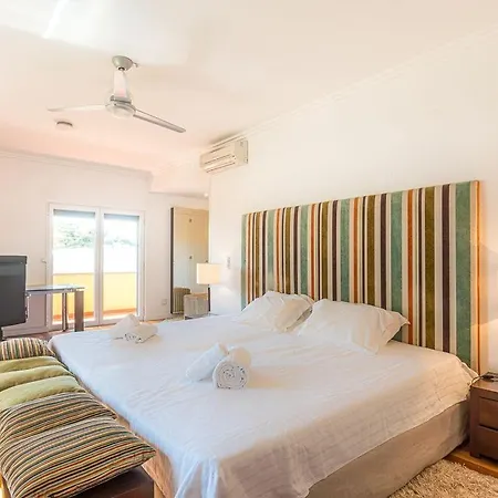 Crisante - Luxury 4 Bedroom In - Private Pool And Games * كاسكايس