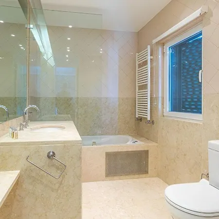 Crisante - Luxury 4 Bedroom In - Private Pool And Games فيلة